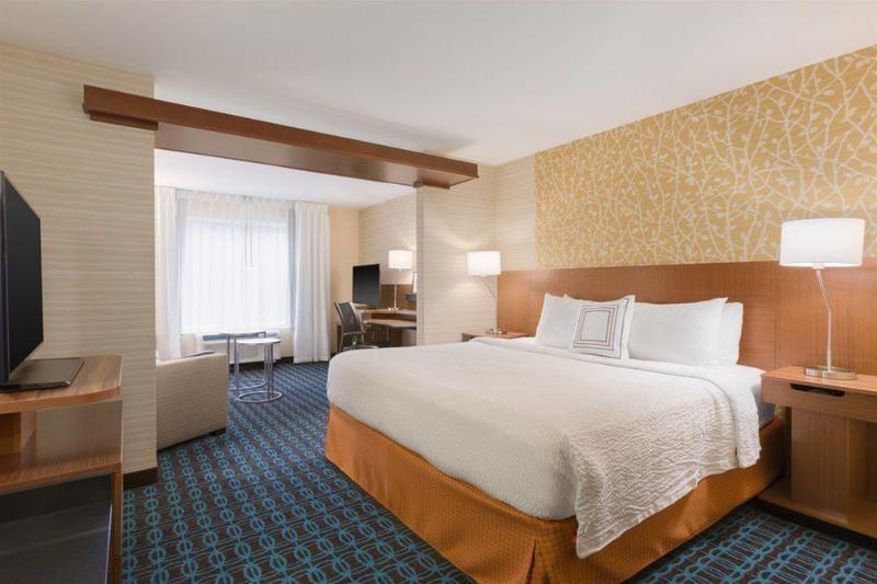 Towneplace Suites By Marriott Pittsburgh Airport/Robinson Township Eksteriør billede