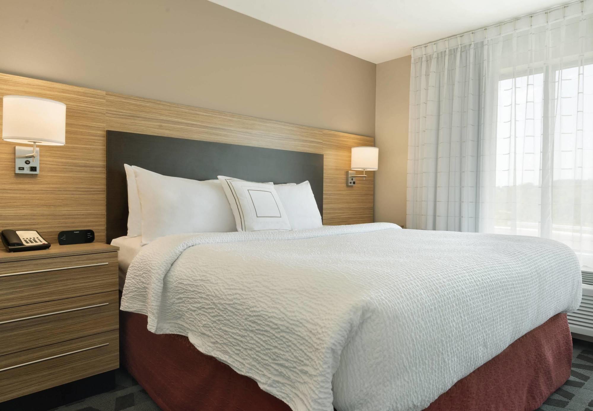 Towneplace Suites By Marriott Pittsburgh Airport/Robinson Township Eksteriør billede