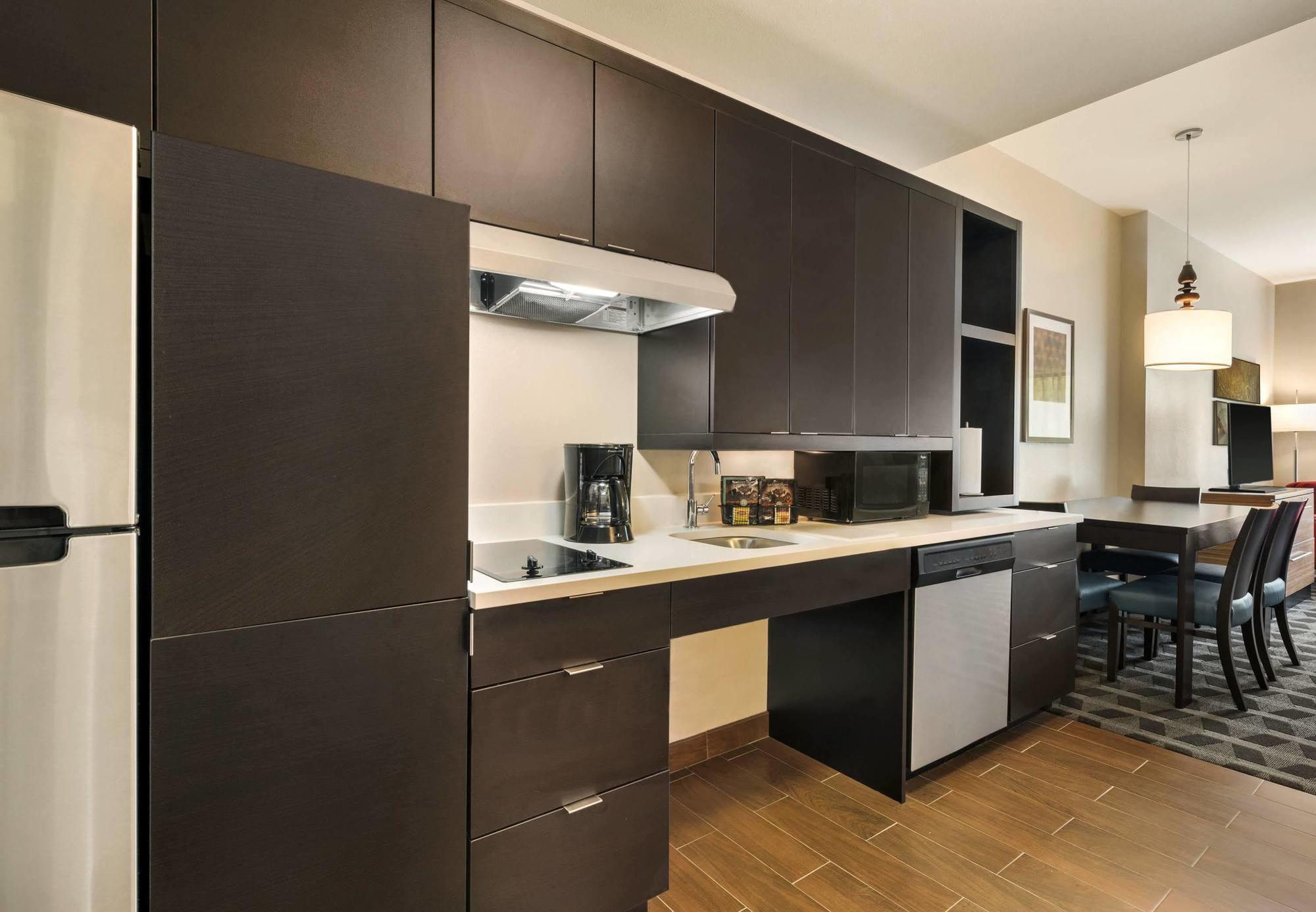 Towneplace Suites By Marriott Pittsburgh Airport/Robinson Township Eksteriør billede
